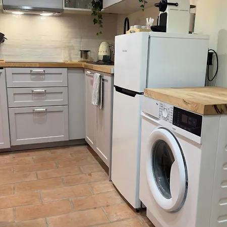 Apartment Vieille Neuf Et Cosy, Deux Chambres, 6 Couchages Nice
